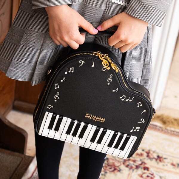 ピアノ型　ショルダーバッグ