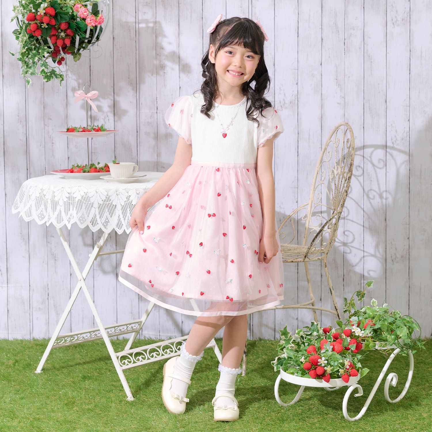 イチゴ刺しゅうチュール ドッキングワンピース