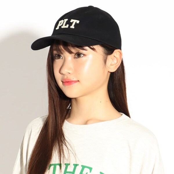 立体ロゴ入り刺繍CAP
