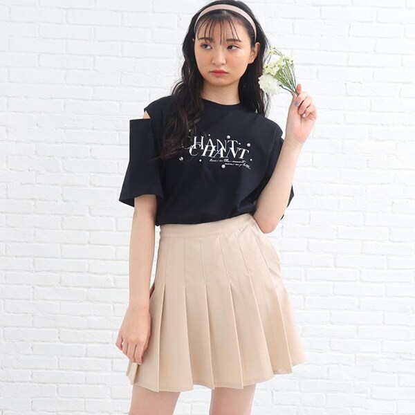 フェイクパール付きロゴTシャツ