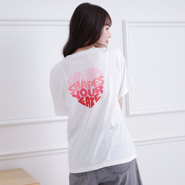 接触冷感バックハートロゴTシャツ