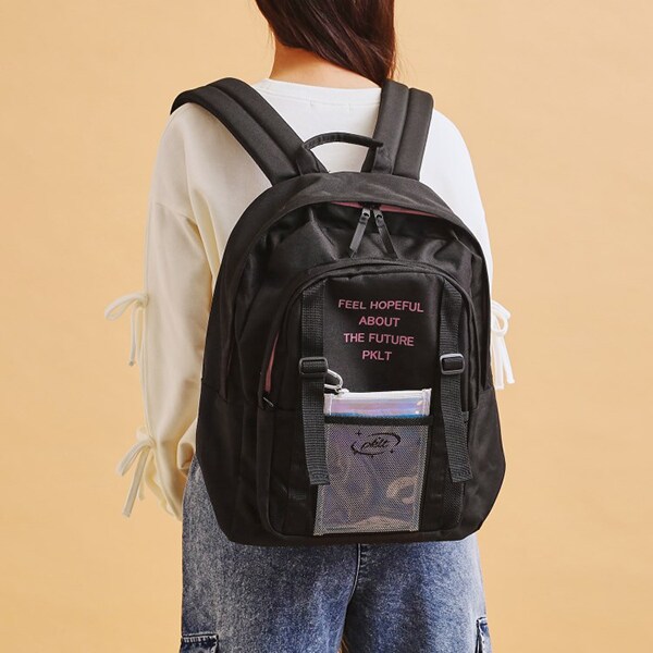 【容量約29.5Ｌ】ミニポーチ付きリュック