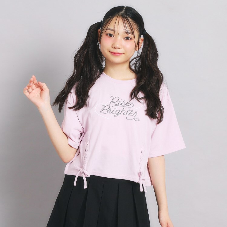レースアップTシャツ