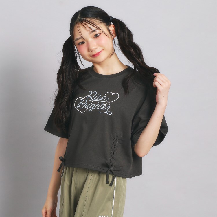 レースアップTシャツ