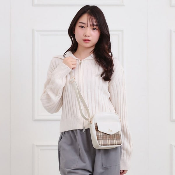 フラップチェックショルダー