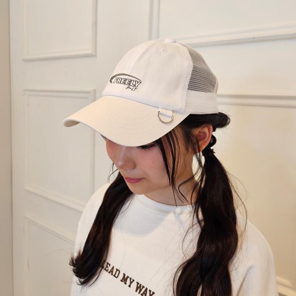 ロゴ刺繍メッシュキャップ