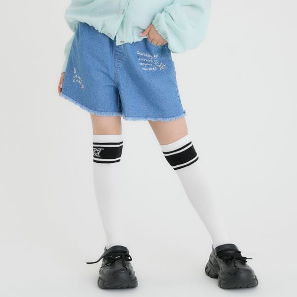 レタリング刺しゅうショートパンツ