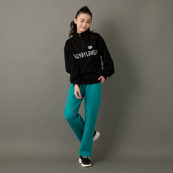 イージーフレアパンツ