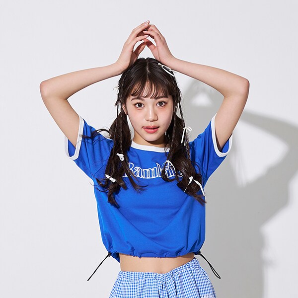 アウトライン立体刺しゅう半袖Tシャツ