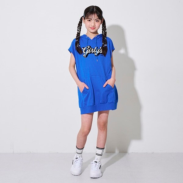 フレンチスリーブパーカワンピース