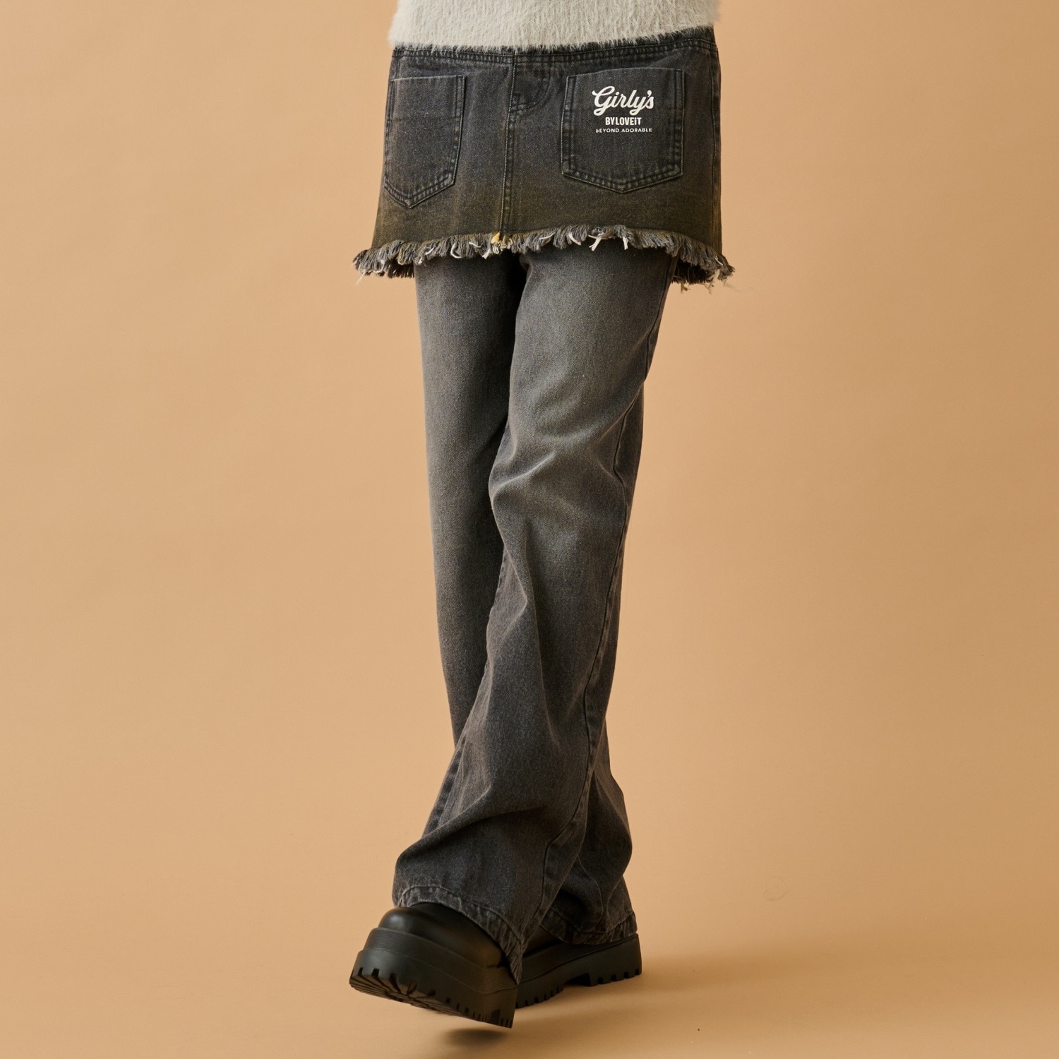 スカートつきパンツ