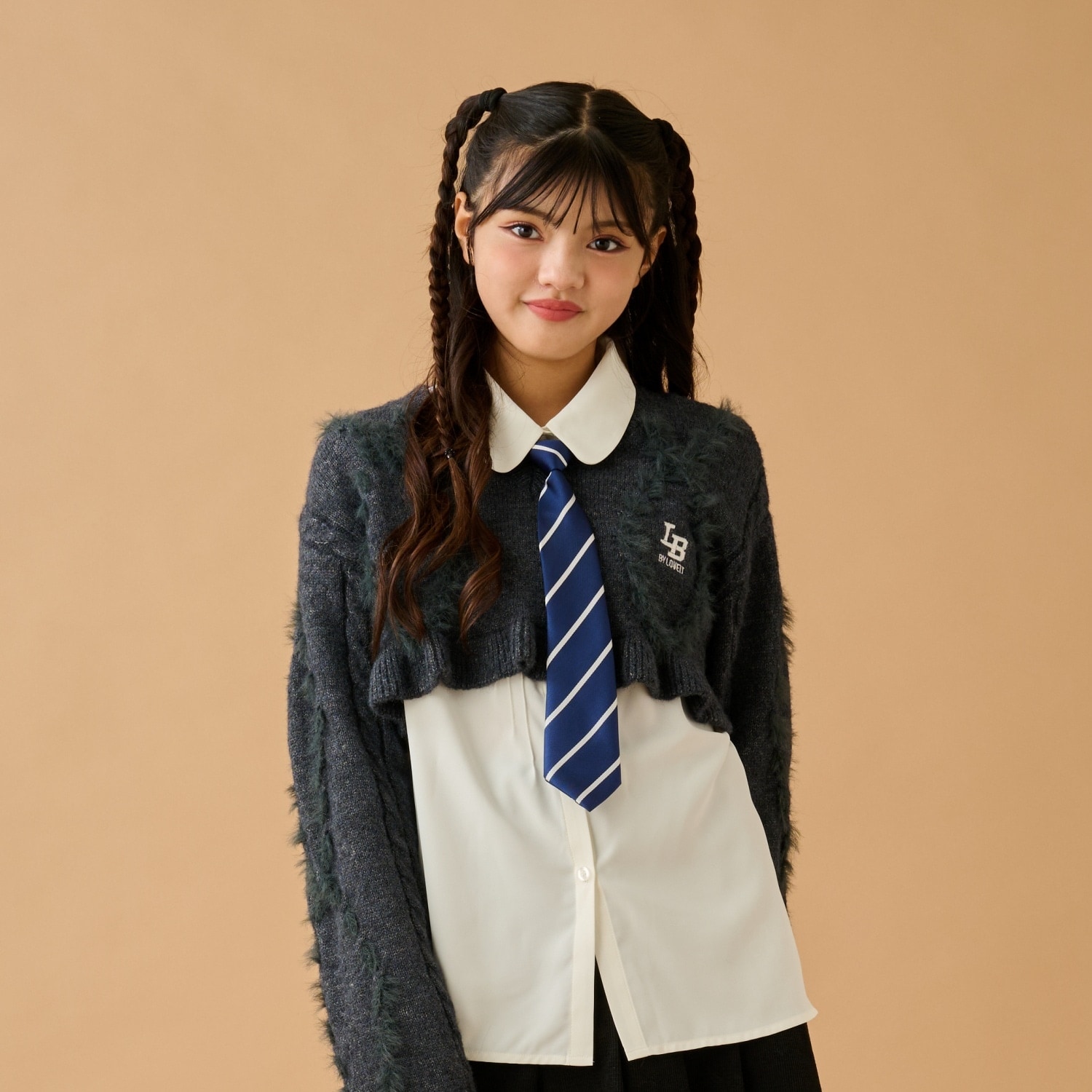 タイつきシャツクロップドニットセット