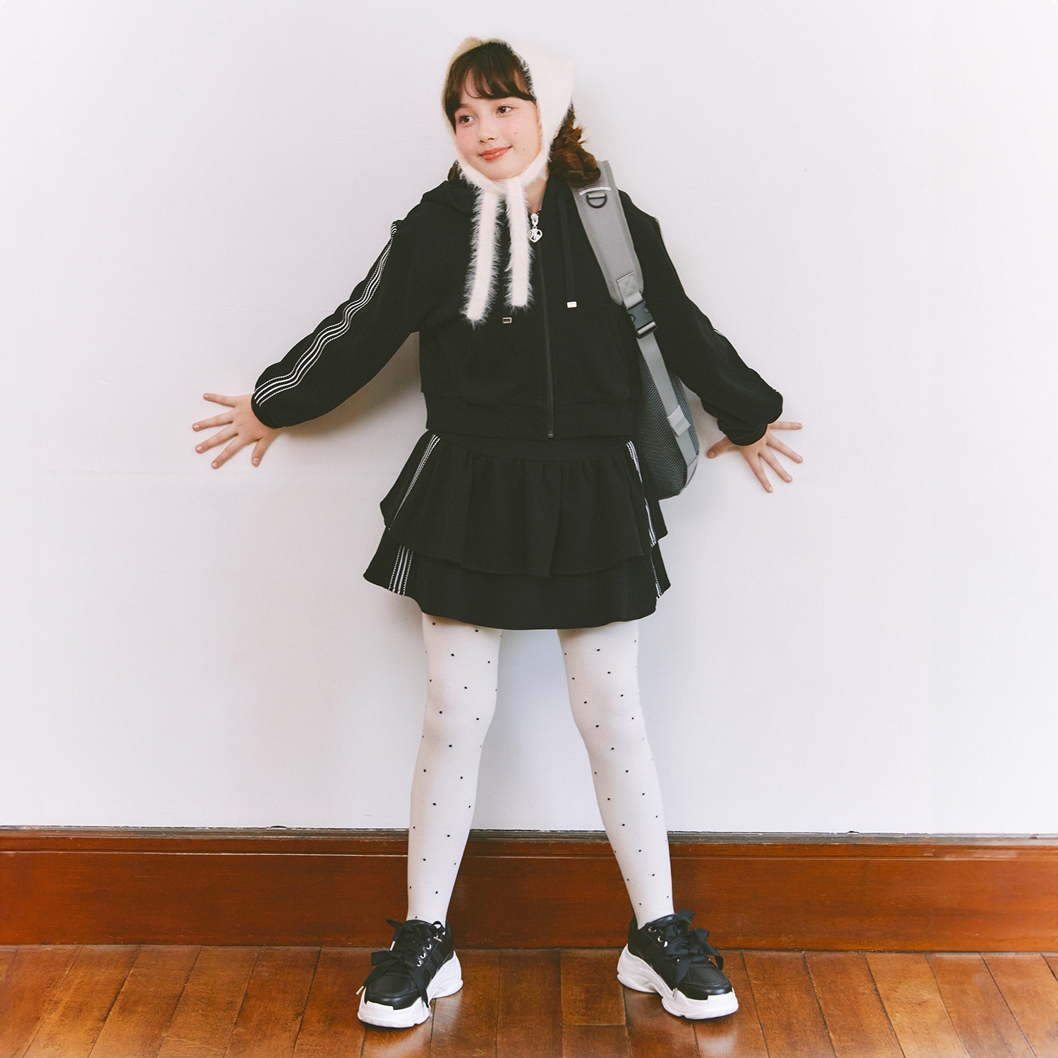 スポーティーラインジップパーカ＆スカパンセットアップ