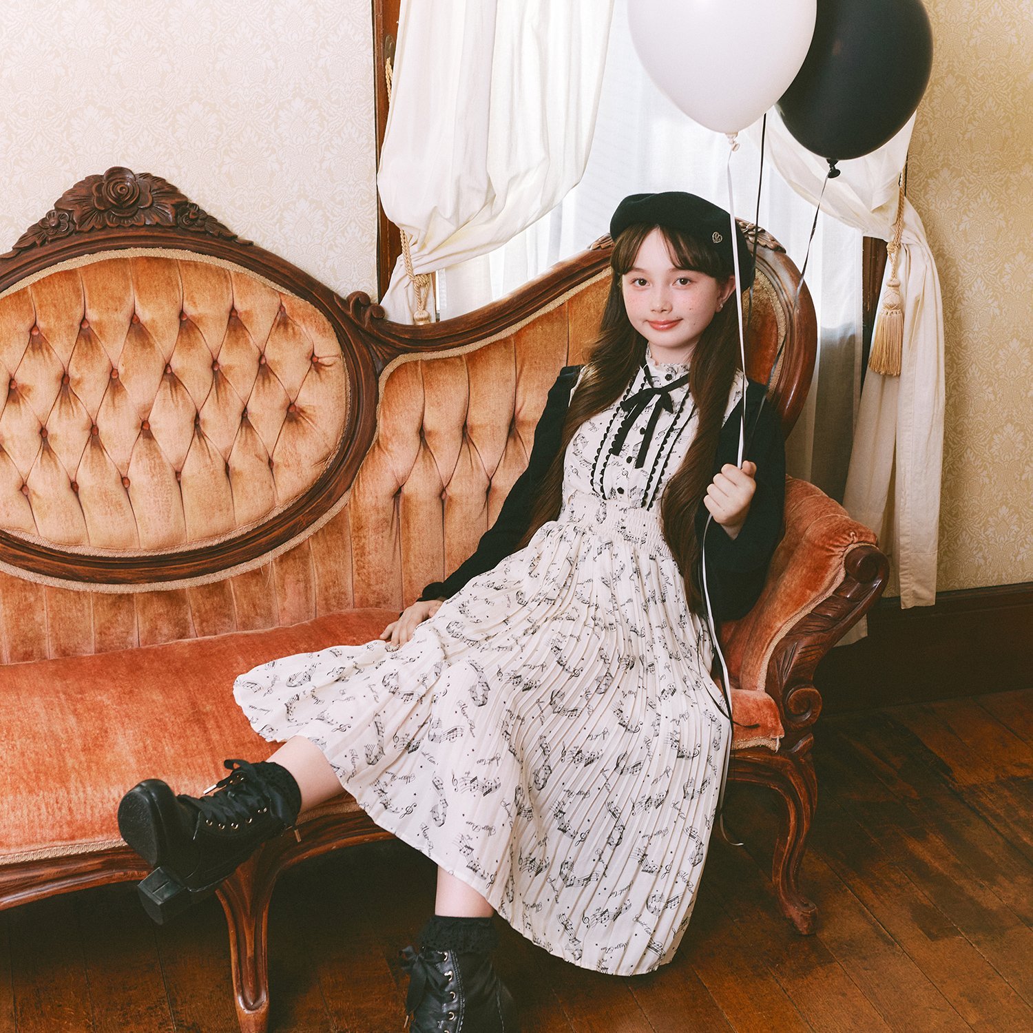 メゾピアノ新品新作タグ付きアソート生地プリーツワンピース150 大好評につき再入荷】アソート生地プリーツワンピース♪(S(140cm) オフ