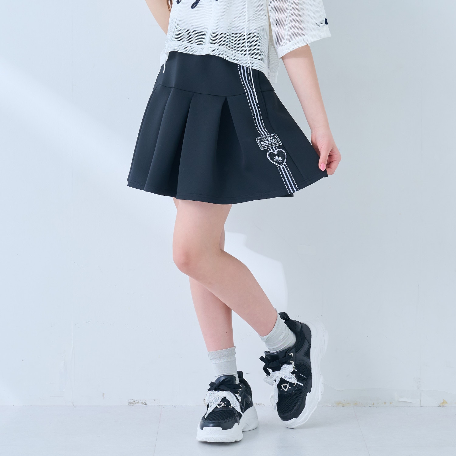 サイドラインロゴワッペンスカパン