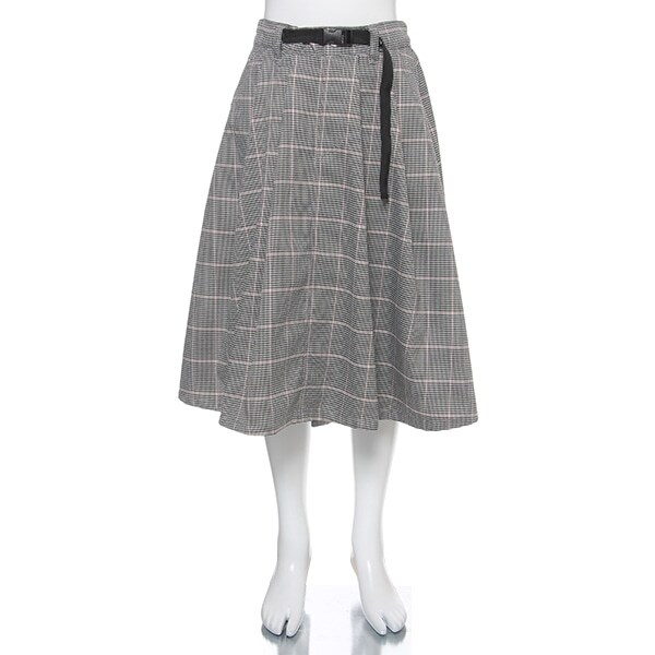 ガチャベルトロングスカート