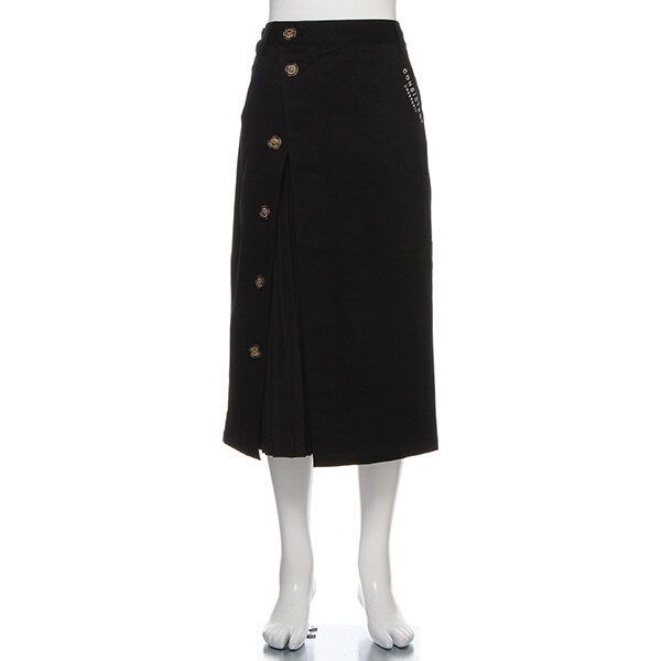 ボタンつきプリーツ切り替えロングスカート