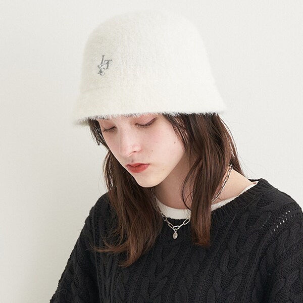 Bibiy Atelier Notify シャギー　バケット　ハット　帽子 Bibiy Atelier Notify シャギー バケット ハット - メルカリ