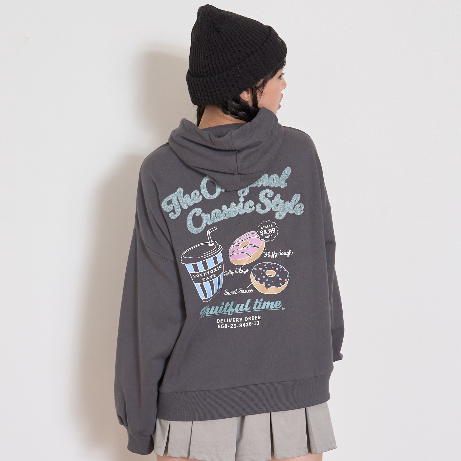 バックサガラルーズパーカ