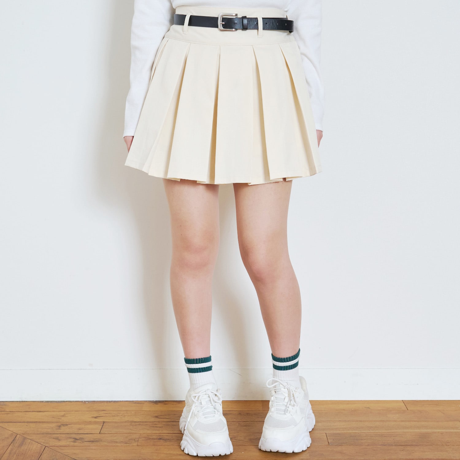 【イージーケア】ベルトつきプリーツスカート