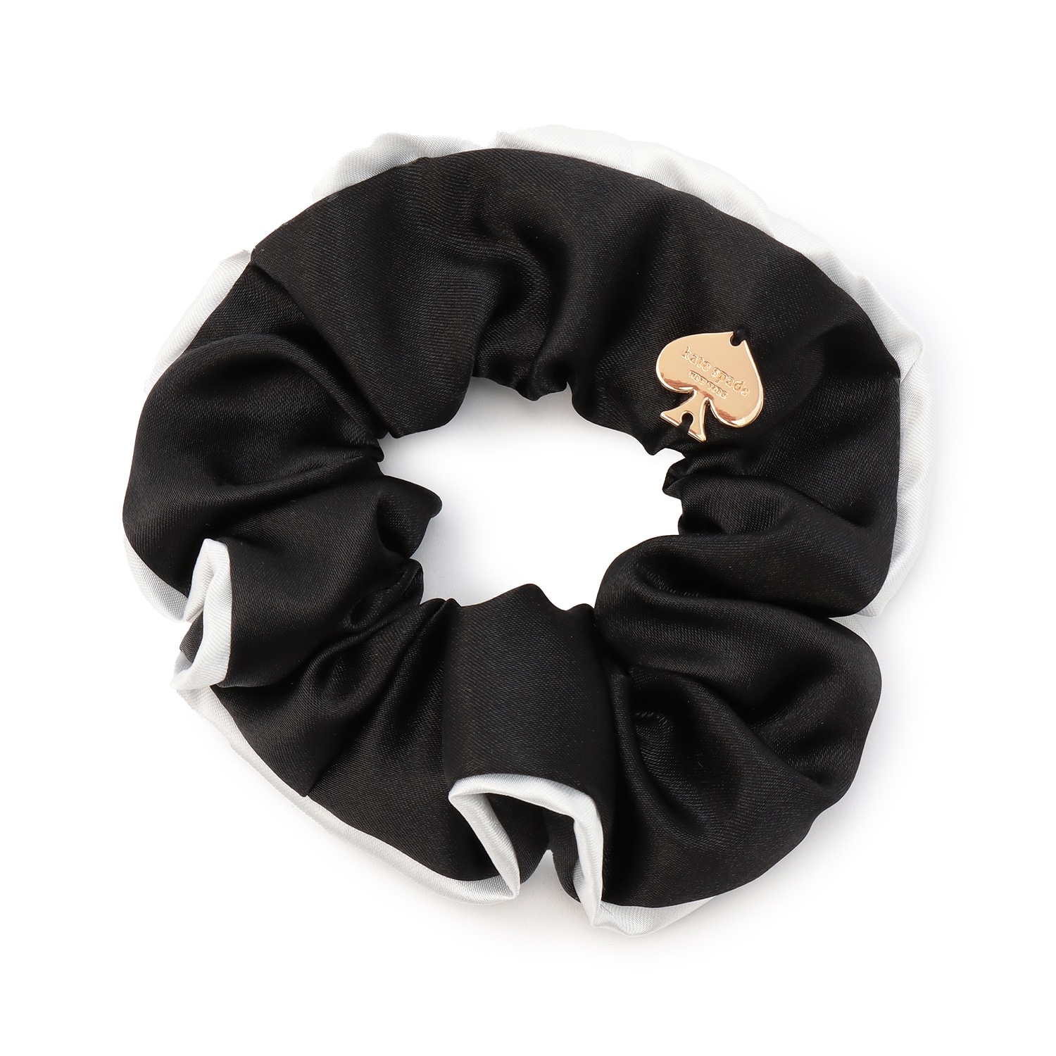 サテンシュシュ