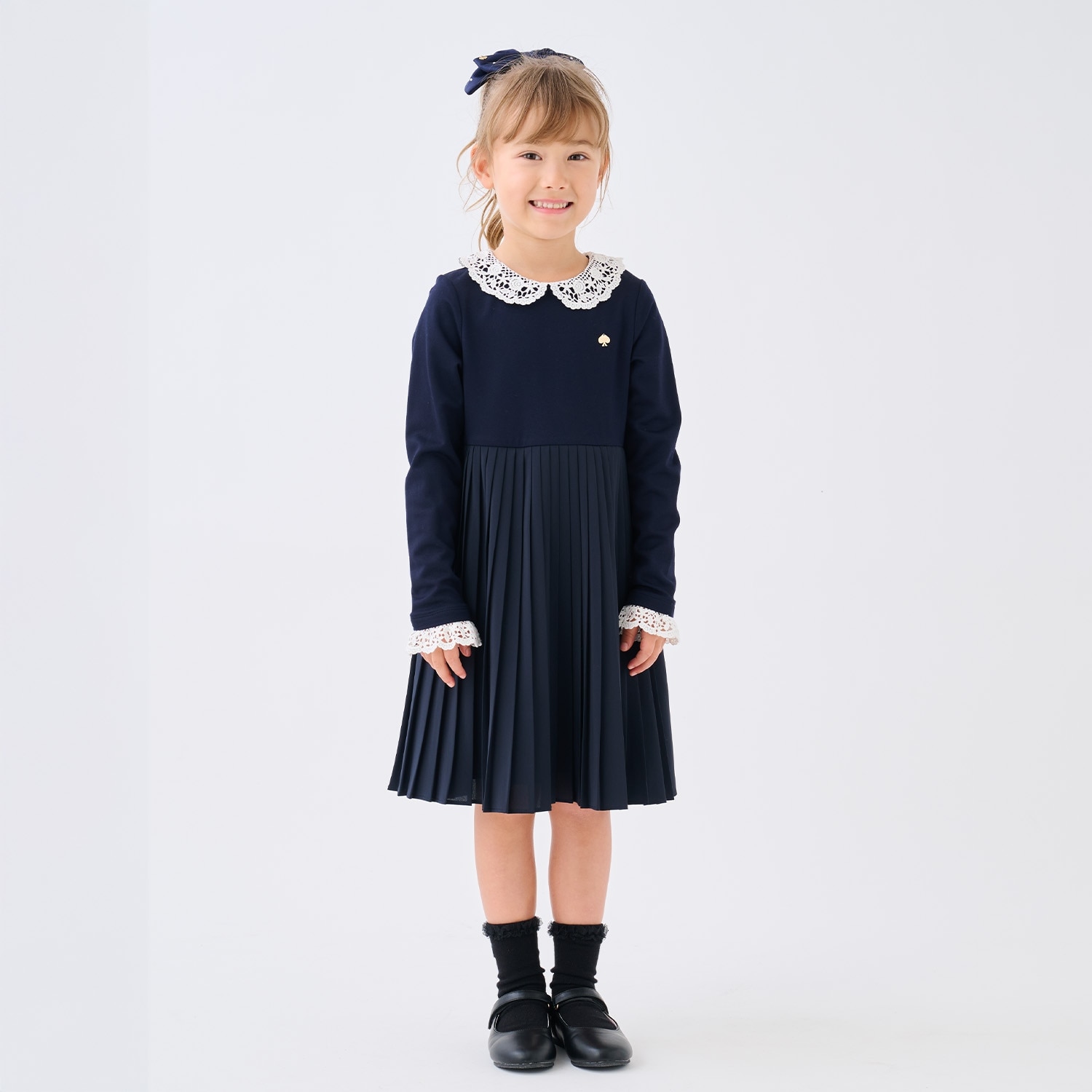 レースカラープリーツワンピース