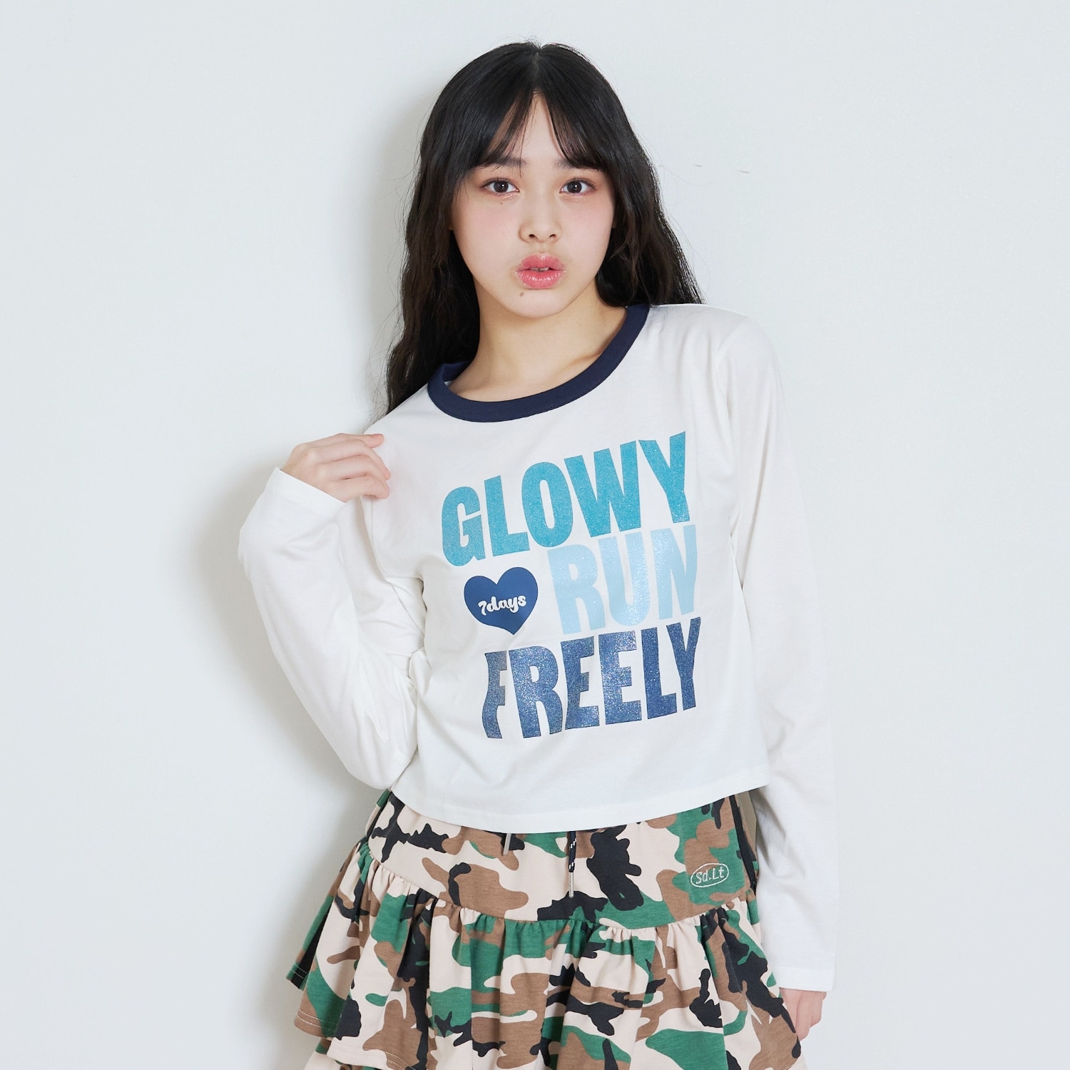 【7days】ラメロゴTシャツ