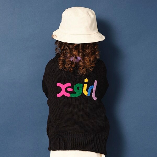 BTS 公式グッズ ホリデーコレクション カーディガン BTS 公式グッズ ホリデーコレクション カーディガン AMBIDEX