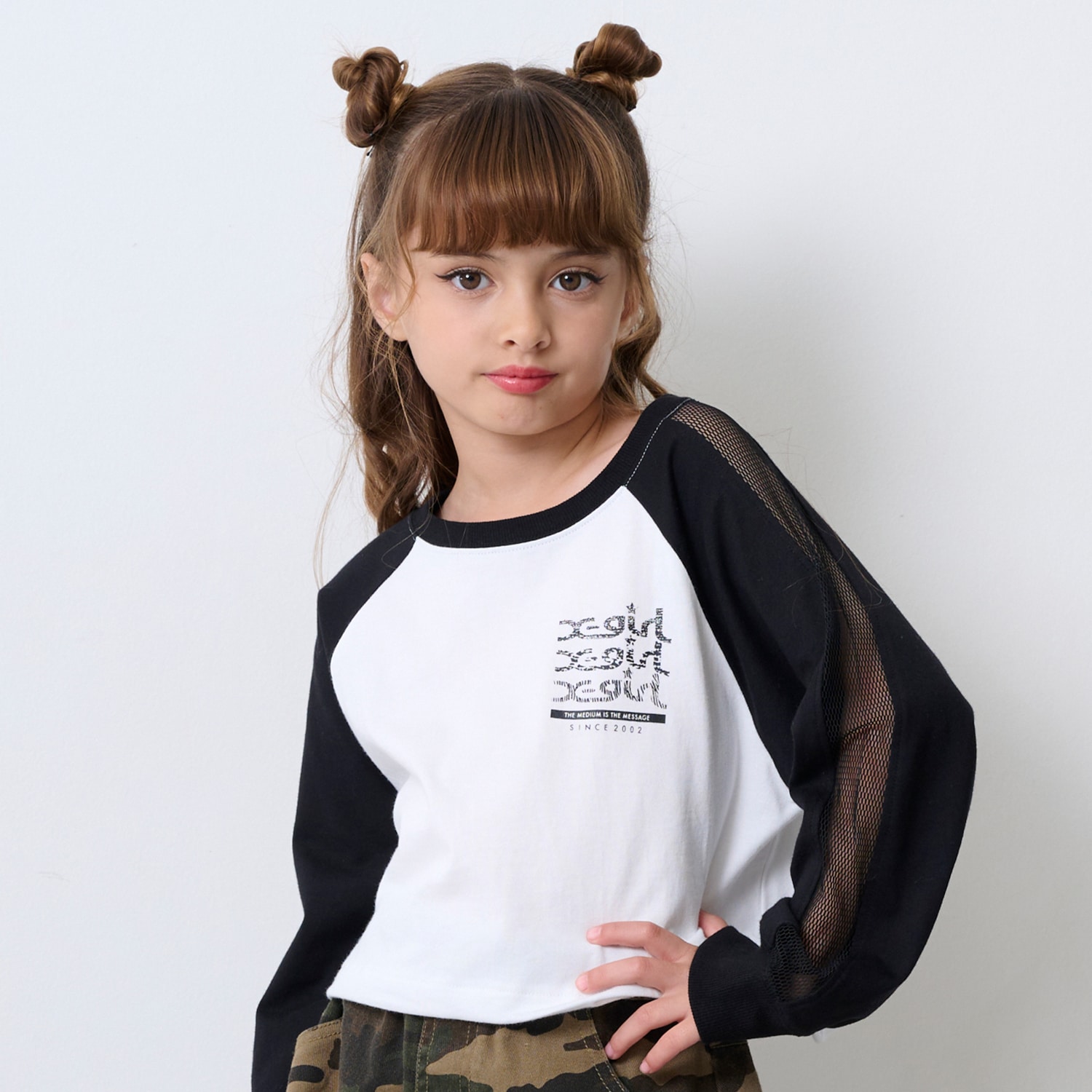 メッシュ肩ラインショート丈長袖Tシャツ