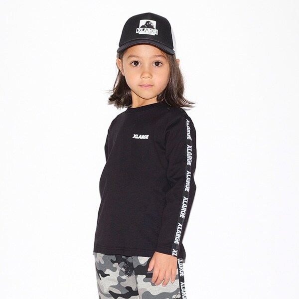 抗菌防臭 袖ロゴテープバックプリントTシャツ