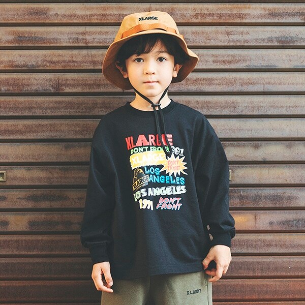 ランダムマルチロゴ長袖Tシャツ