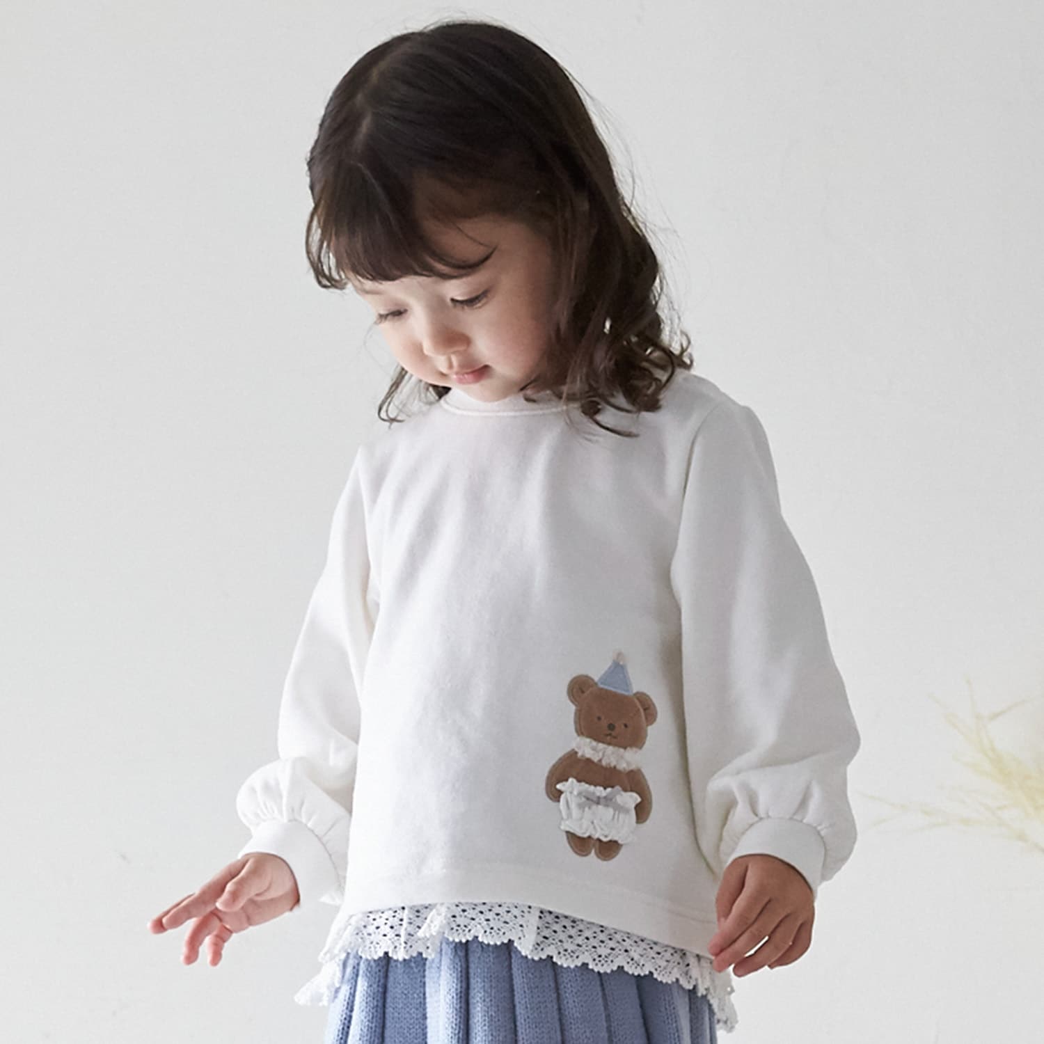 アニマルモチーフアップリケトレーナー