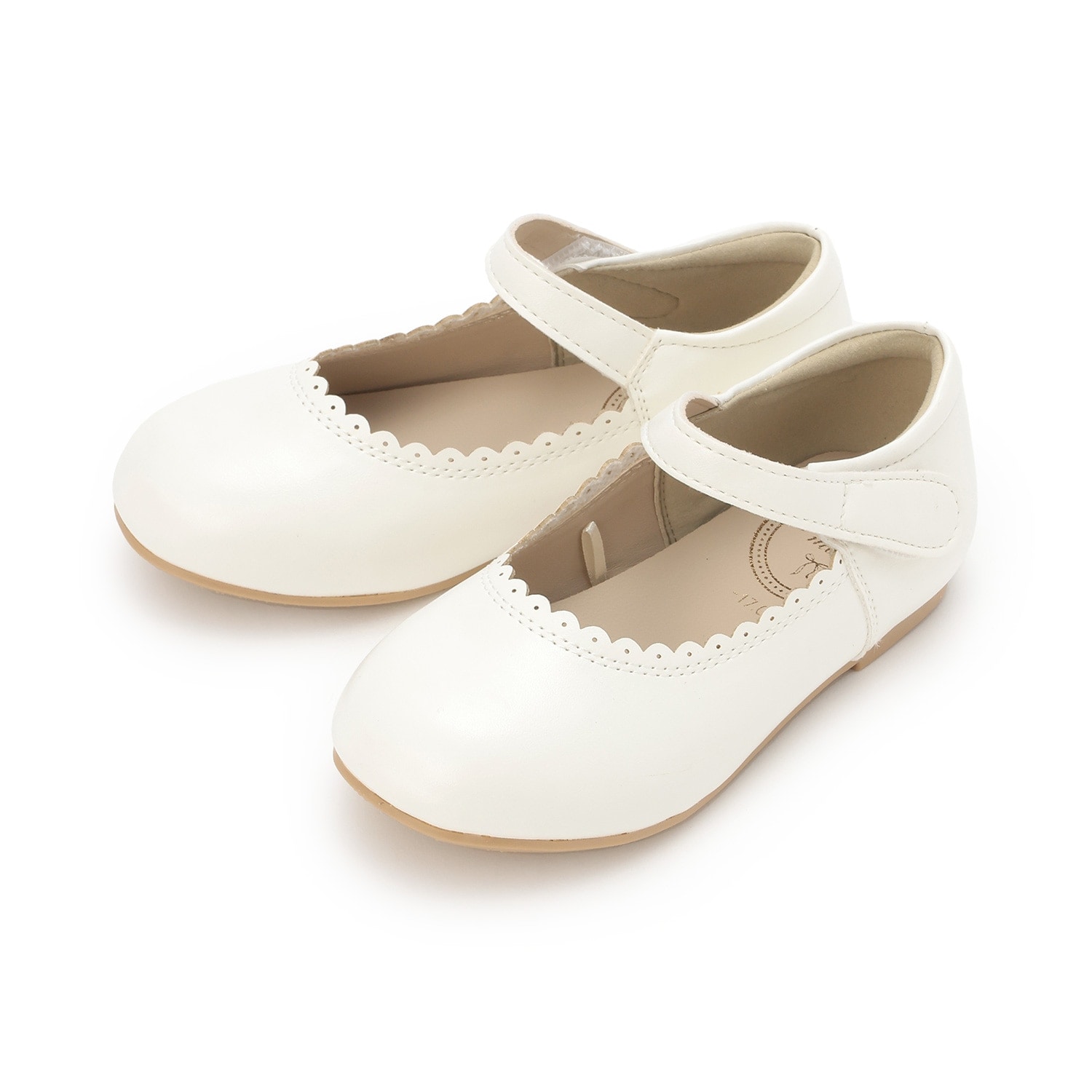 スカラップパンプス