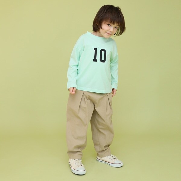 ゆったりテーパードタックパンツ