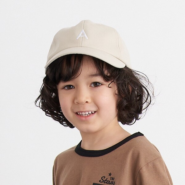 Narumiya Online ナルミヤ オンラインの公式通販サイトアルファベット刺しゅうベースボールキャップ 50 カーキ キッズ