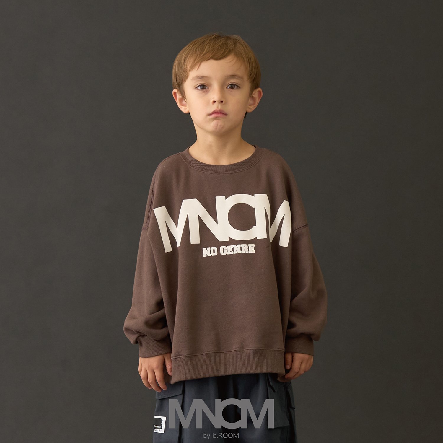 【MNCM】【毛玉バイバイ裏毛裏起毛】フロッキープリントビッグスウェット