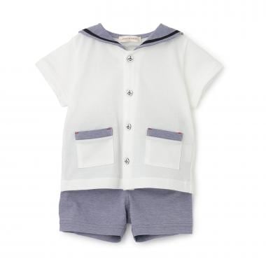 セーラースーツ