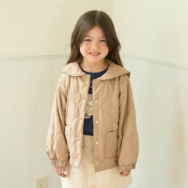 【予約商品】取外しできるセーラーカラー付きキルティングブルゾン
