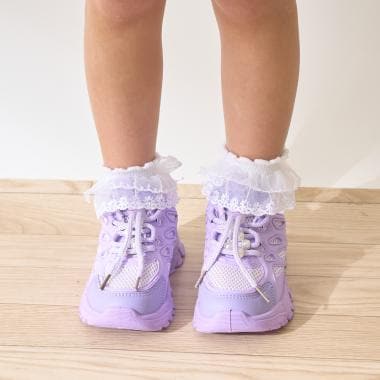 パール付きスニーカー