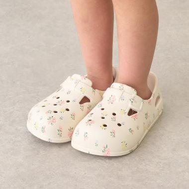 【フロントカバーで安心】花柄EVAサンダル