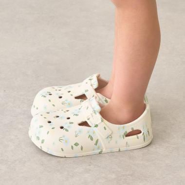 【フロントカバーで安心】花柄EVAサンダル