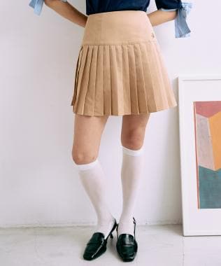 ロゴプレートプリーツスカート