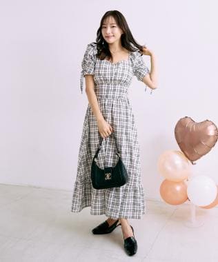 袖シャーリングワンピース