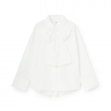 タイつきブラウス