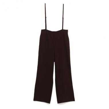 ショルダーストラップつきワイドパンツ