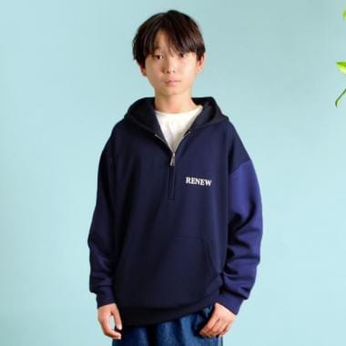 ハーフジップパーカー