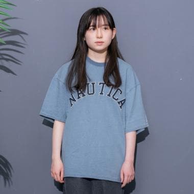 【NAUTICA】フロントロゴアップリケ刺繍半袖Tシャツ