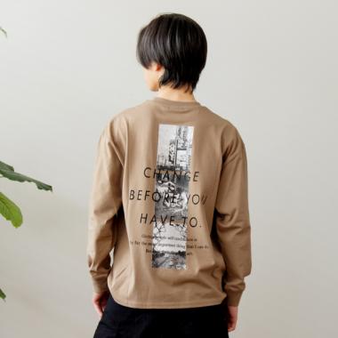【大人向けサイズあり】スリースクエアバックフォト長袖Tシャツ