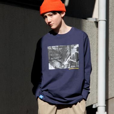 フォトフロントプリント長袖Tシャツ