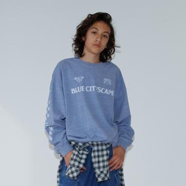 ピグメント・袖ロゴプリント長袖Tシャツ